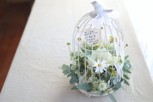 新品/2点セット】黄土色に大きな白いお花 （白と淡い黄色 | le petit  